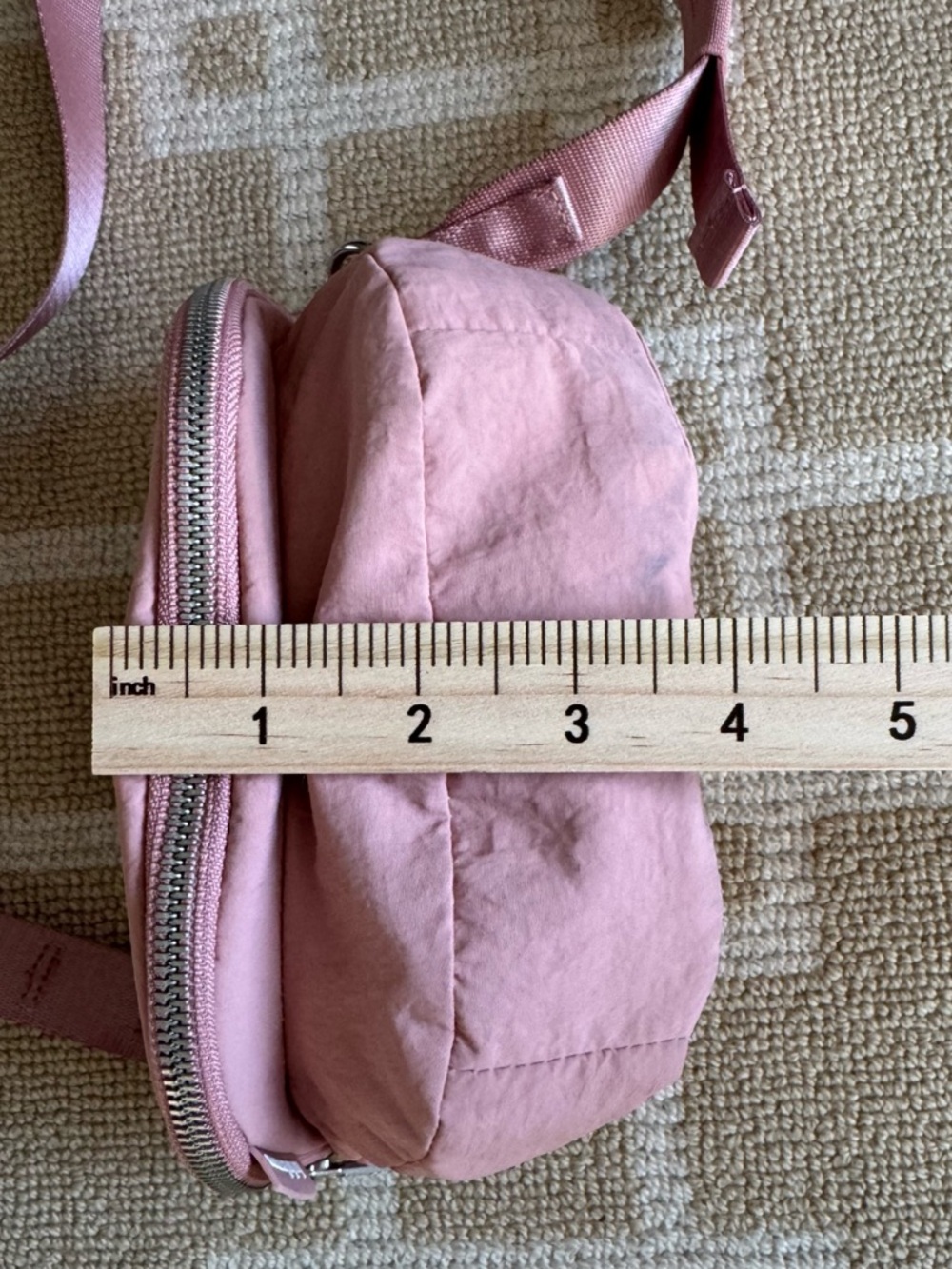 Lululemon All Night Festival Bag 5L Nylon Crossbody Travel Athleisure Pink O/S - Picture 14 of 17